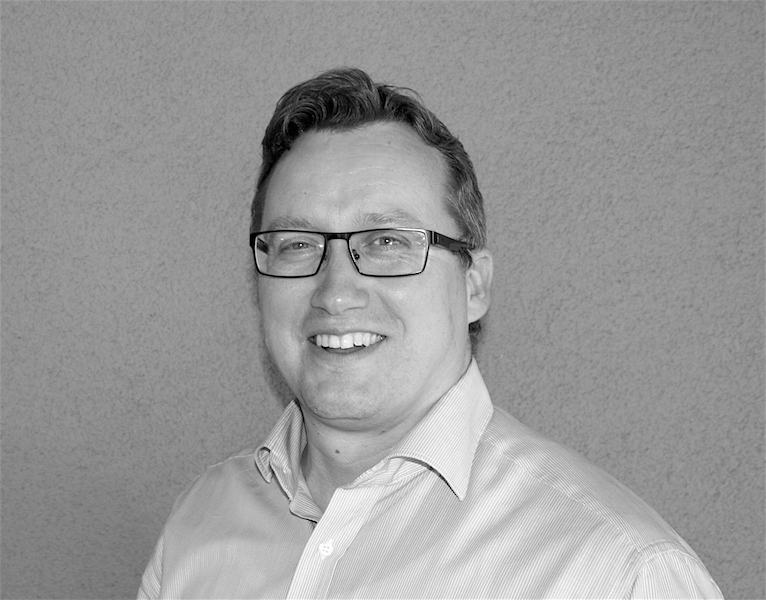Karsten Stier